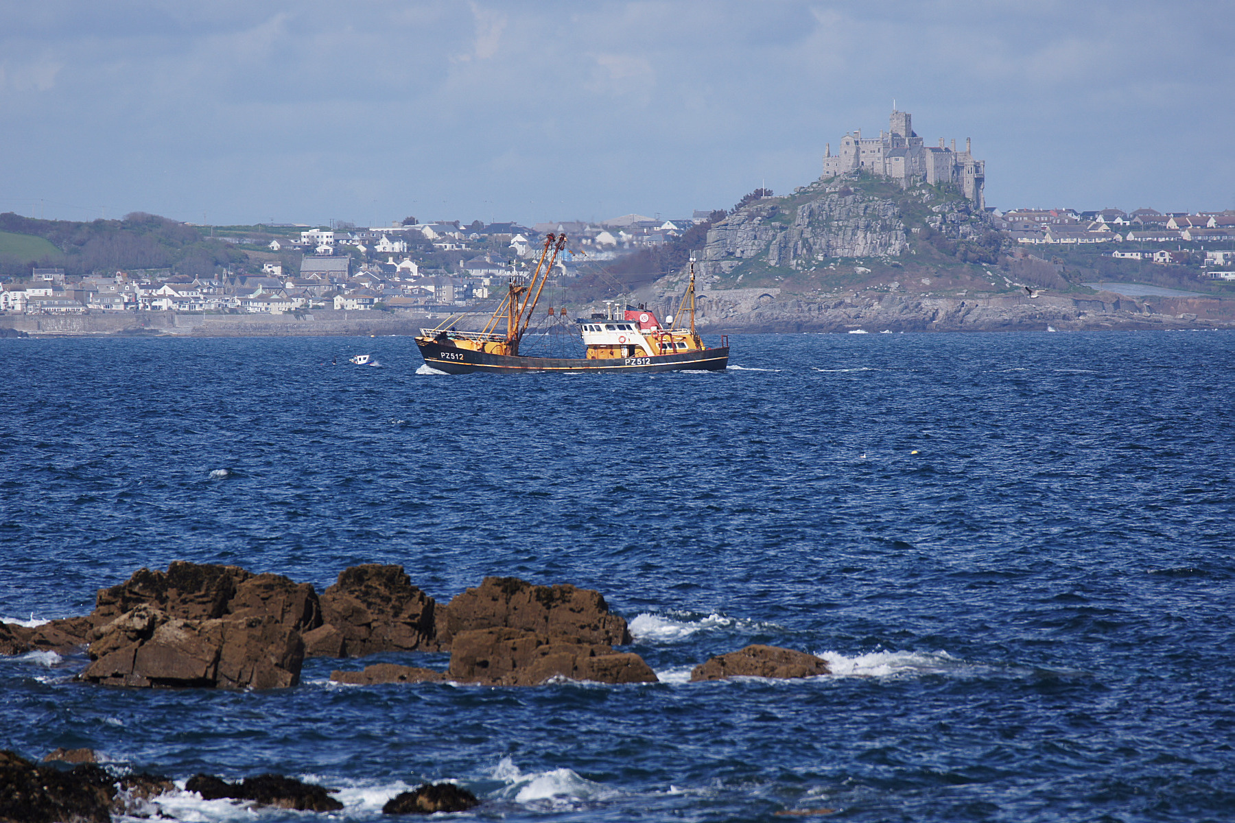 Blick von Mousehole Richtung Marazion und St. Michael's Mount (2)