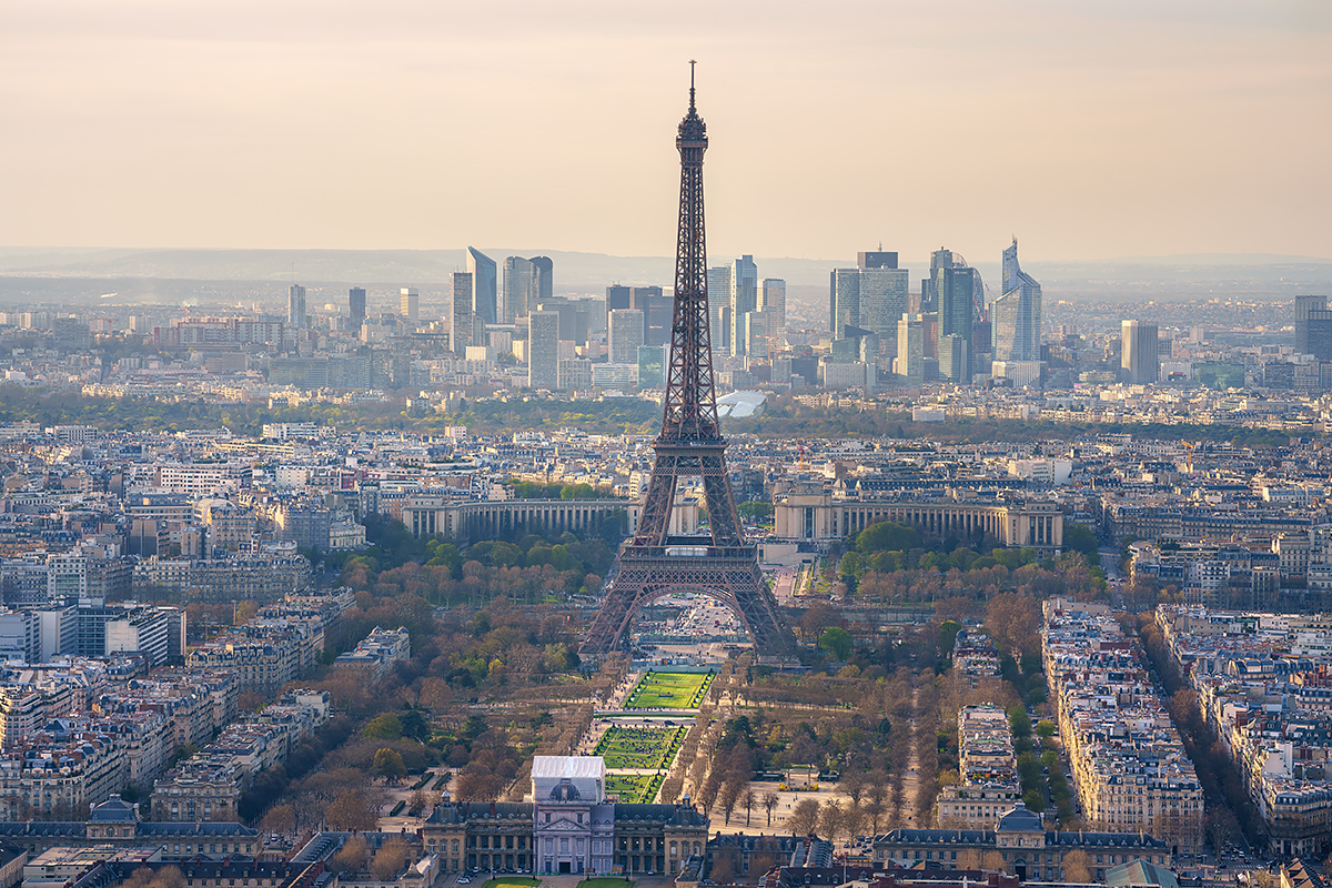 Paris aus der Abendluft