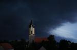 kirche vor dem sturm