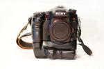 Sony A77 mit Batteriegriff