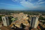 San Gimignano -  Blick vom Torre Grossa auf Campanile della Collegiata und Torri dei Salvucci