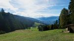 Panorama Südtirol mit Blick vom Hirzer ins Tal