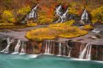 Hraunfossar im Herbst