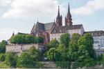 Basler Münster vom Ufer aus