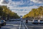 Christo's verhüllter Arc de Triomphe 3