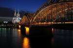 Dom & Hohenzollernbrücke bei Nacht, ji