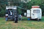 Defender auf dem Campingplatz