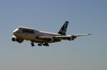 Corsair 747-300 zur Wartung in LUX