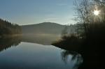 Dunstige Stimmung an der Breitenbach-Talsperre