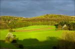 Regenlandschaft im Frühlingsgrün