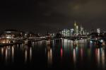 Frankfurt Skyline von der Flößerbrücke