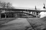 Strassenbahnbrücke über Günter-Klotz-Anlage in Karlsruhe