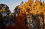 Basteibrücke im Herbst
